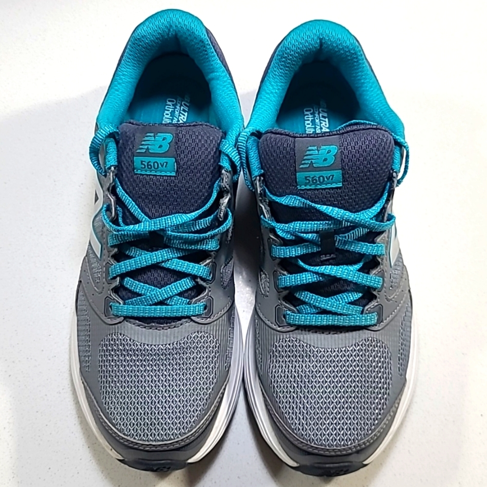 New Balance 560v7, size 10